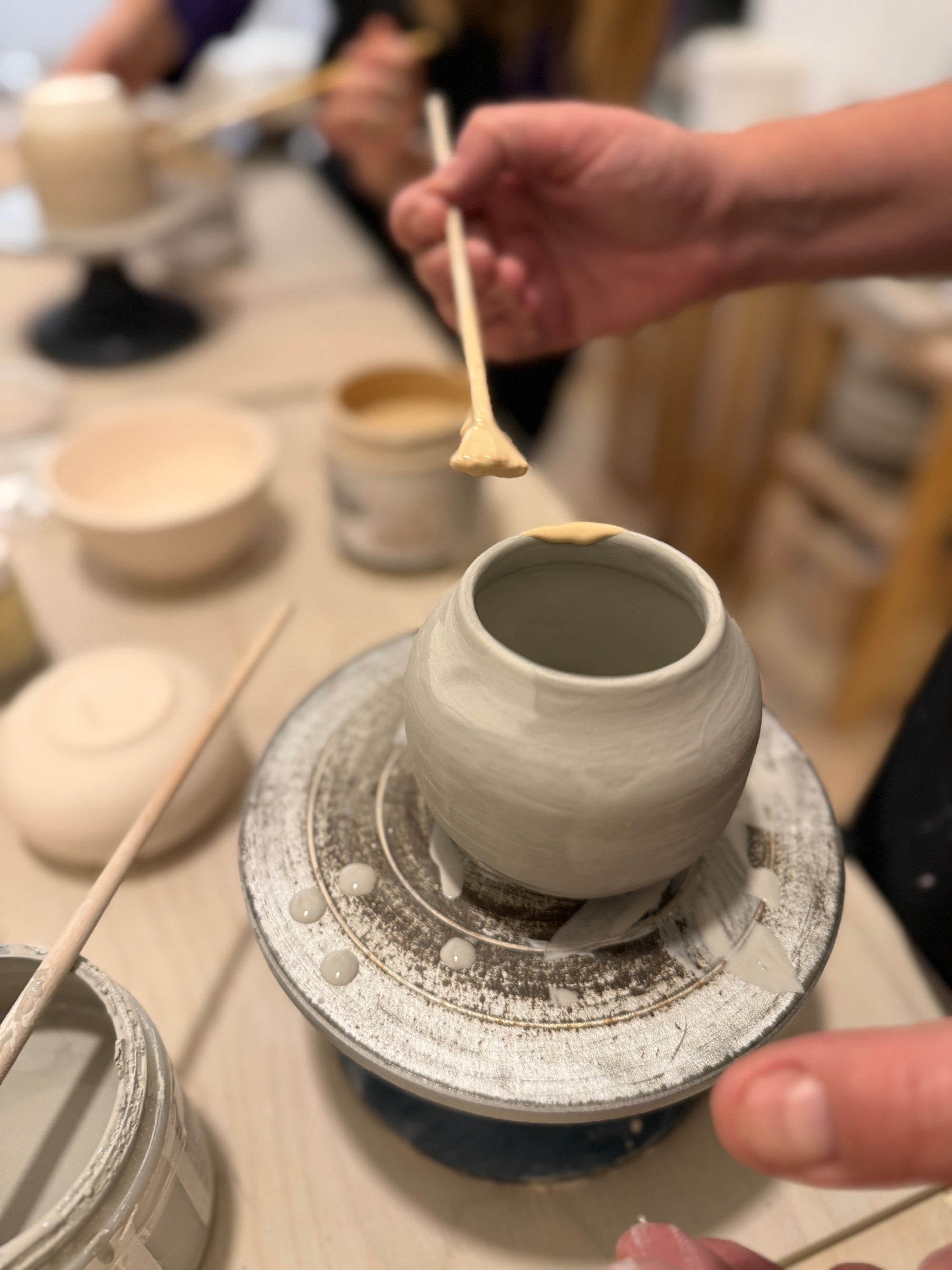 Workshop di ceramica Claybase